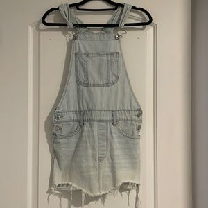 American Eagle jumper